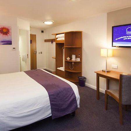 Premier Inn Horsham Eksteriør bilde