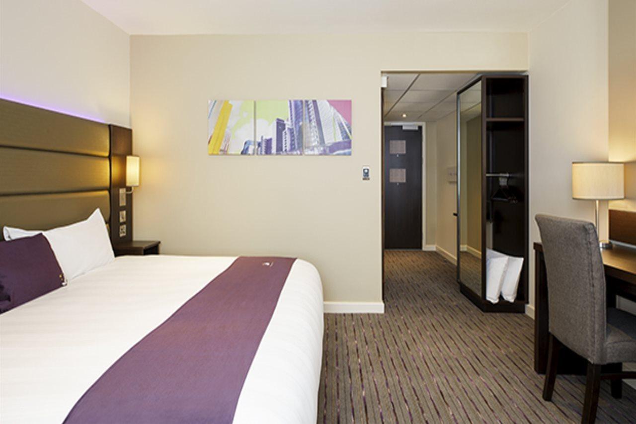 Premier Inn Horsham Eksteriør bilde