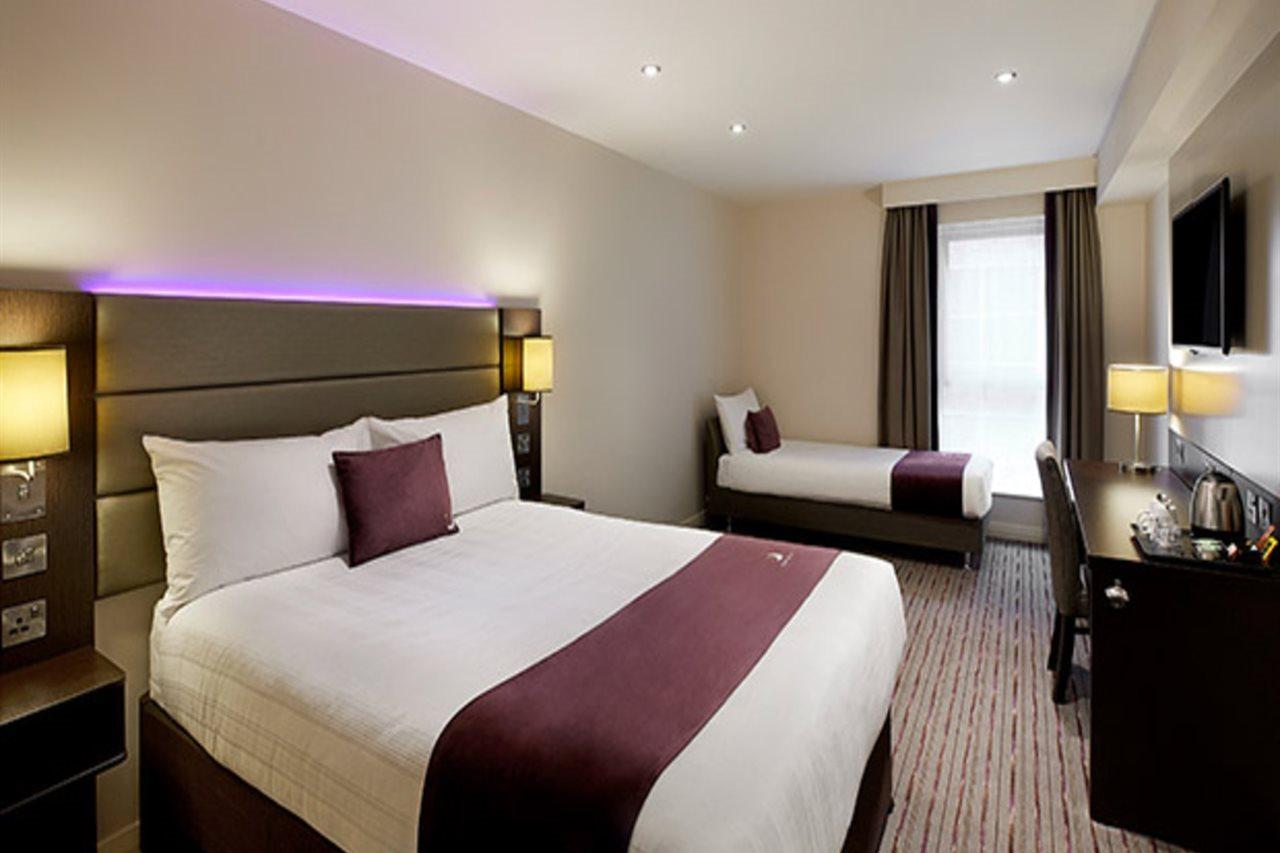 Premier Inn Horsham Eksteriør bilde